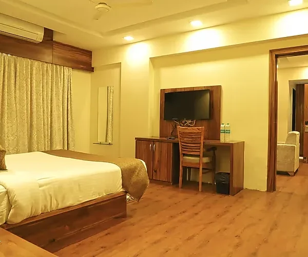 Sai Neem Tree Hotel
