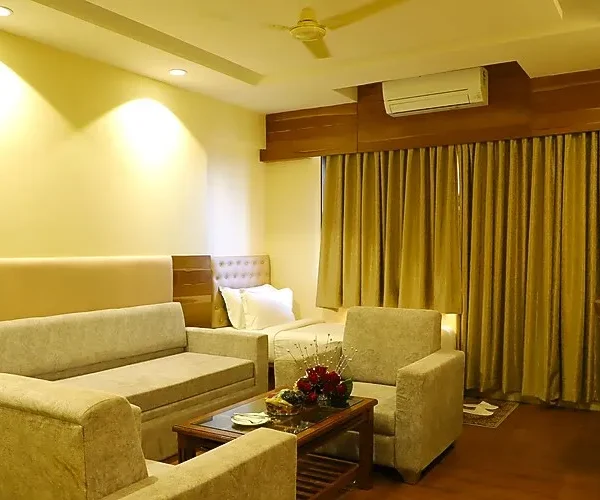 Sai Neem Tree Hotel