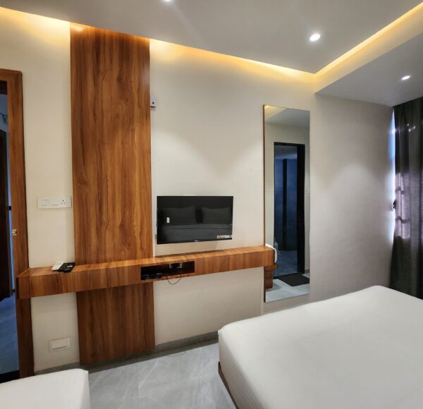 Hotel Rudraksh Shirdi