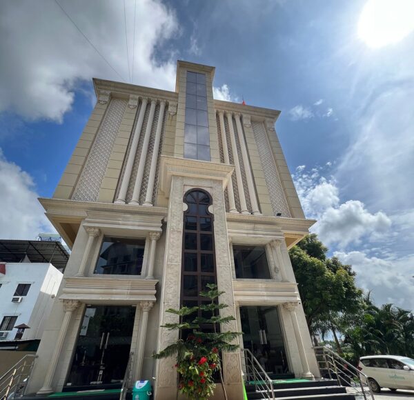 Sai Neem Tree Hotel