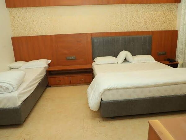 Hotel Sai D Lax