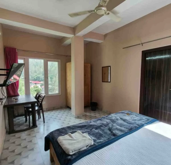 Baba Benison Resort kainchi