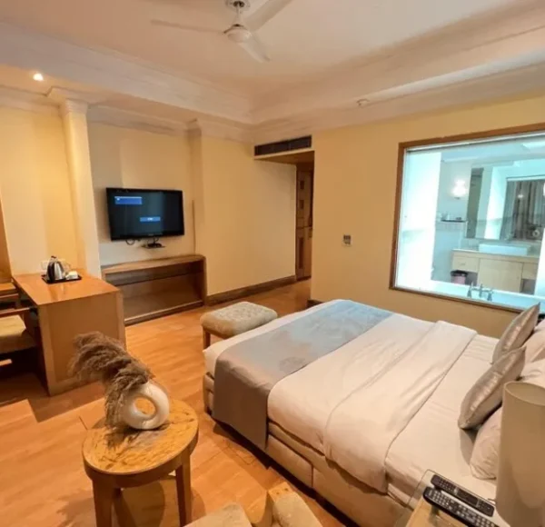 The Luxotic Suites, Gurgaon