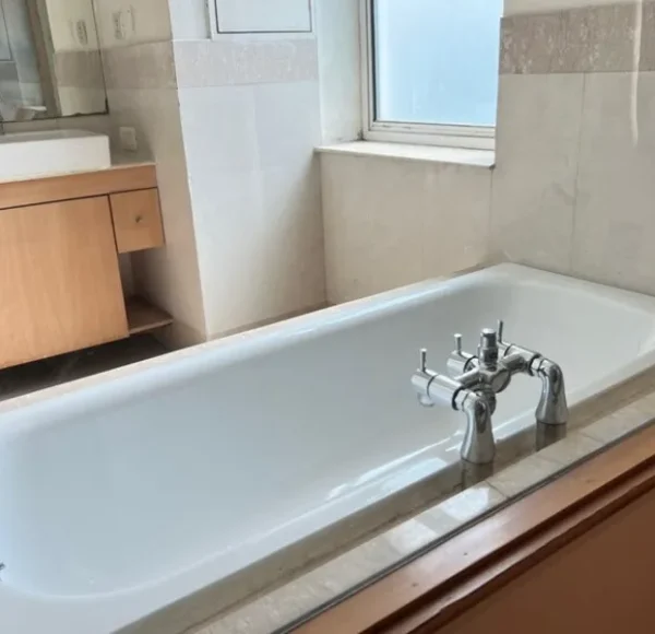 The Luxotic Suites, Gurgaon